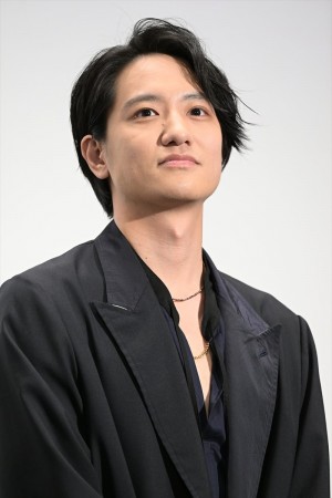 藤原季節、映画『少女は卒業しない』舞台挨拶付き特別上映会に登場