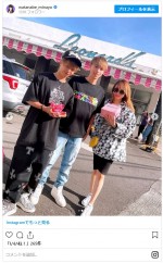 現在の3ショット　2人の成長ぶりがすごい！　※「渡辺美奈代」インスタグラム