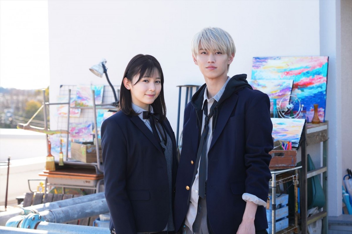 映画『夜が明けたら、いちばんに君に会いにいく』W主演(左から)久間田琳加、白岩瑠姫(JO1)