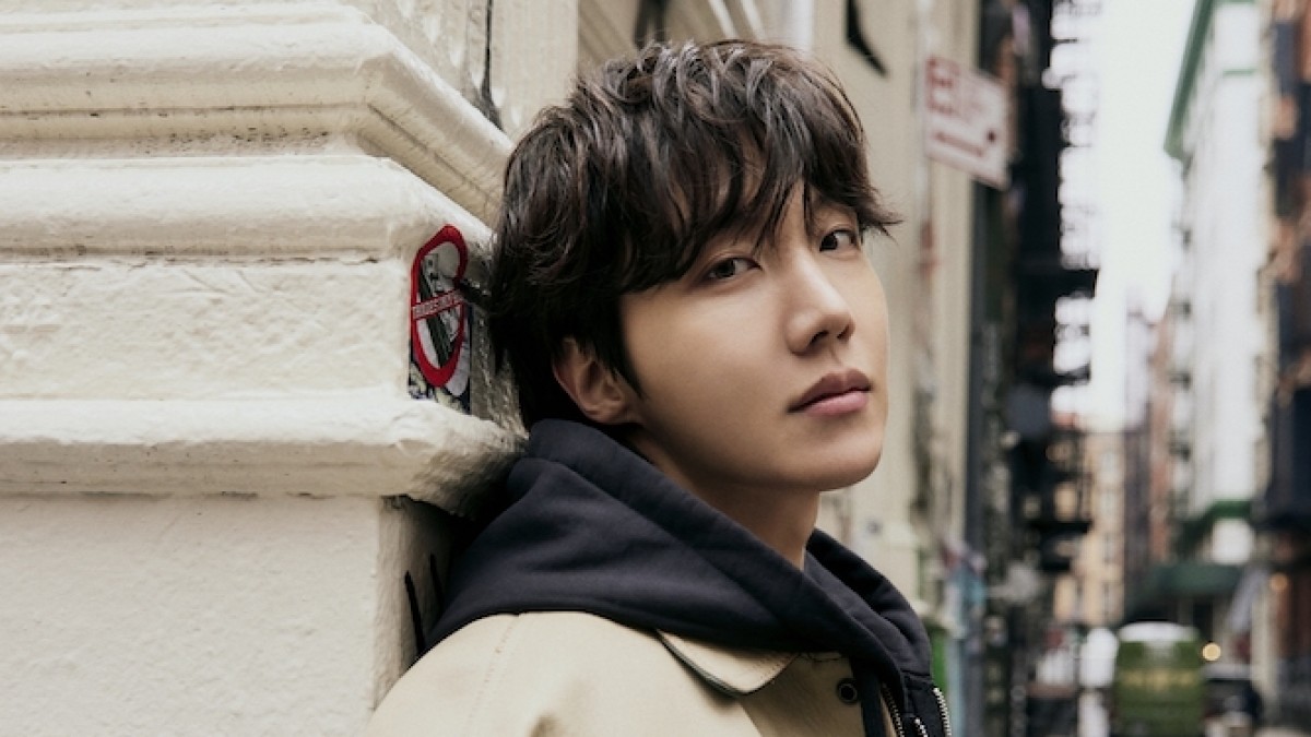 入隊控えるBTS J-HOPE、ソロシングル配信スタート！ 「愛が詰まった曲
