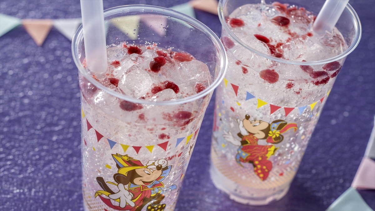 ドリンク　Disney TDR40周年の“スペシャルドリンク”発売へ！ ミッキーが揺れる“ドリンク