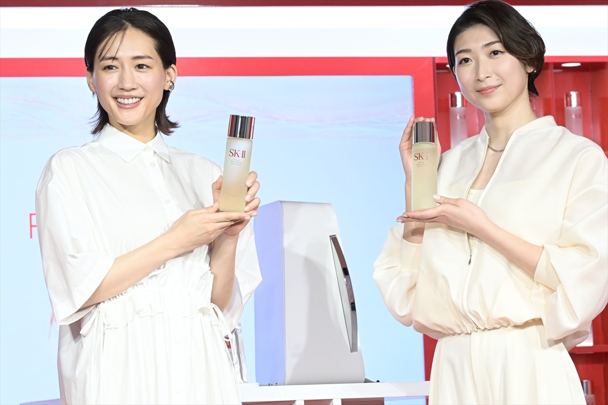 綾瀬はるか、美肌の秘訣を告白　新社会人・池江璃花子選手にもエール
