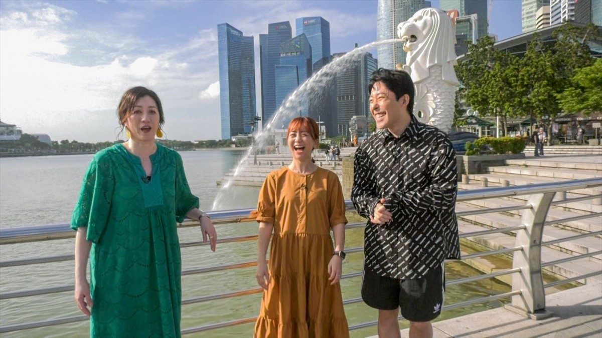 『トークィーンズ』に出演する(左から)野々村友紀子、福田萌、中田敦彦