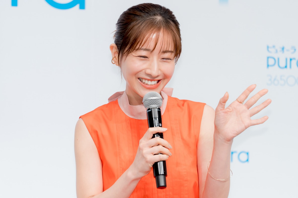 田中みな実、日々のセルフケアのポイント明かす　オレンジワンピで登場