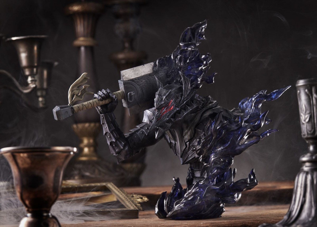 大人気ダークファンタジー『ベルセルク』、最新42巻9.29発売決定！　ガッツの胸像フィギュア付き特装版も予約受付開始
