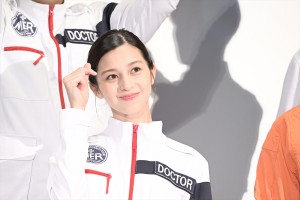 中条あやみ、劇場版『TOKYO MER～走る緊急救命室～』初日舞台挨拶に登場