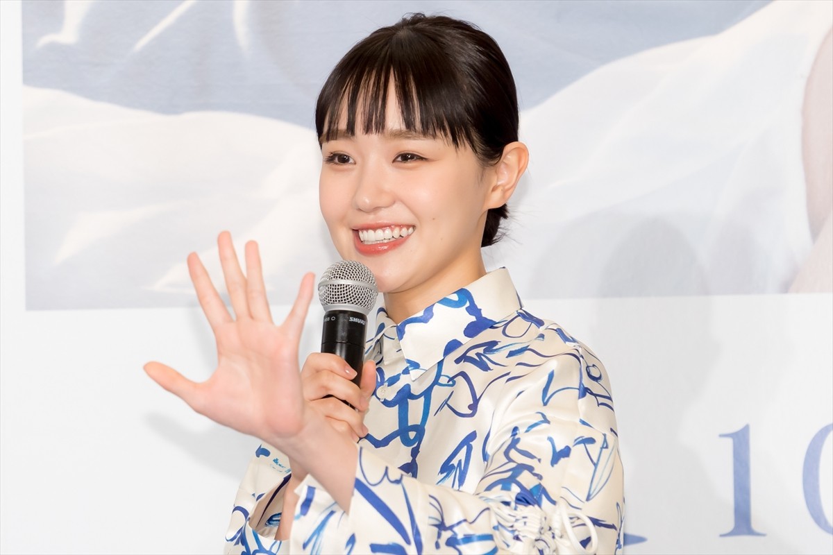 奈緒、岩田剛典から初対面で酒のプレゼント　主演ドラマ初回を見ながら「祝い酒をしたい」