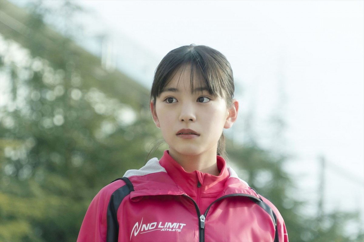 広瀬すず主演『水は海に向かって流れる』、クセ強めなシェアハウスの住人たちのキャラクター写真6点解禁