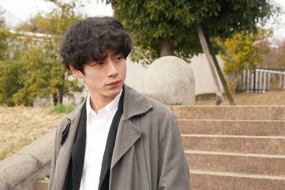 『Dr.チョコレート』今夜スタート　坂口健太郎、謎多き義手の元医師役で医療チームを結成