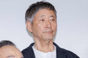 小林薫、Netflixシリーズ『THE DAYS』ワールドプレミアに登場