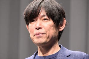 坂元裕二、映画『怪物』凱旋記者会見に登場