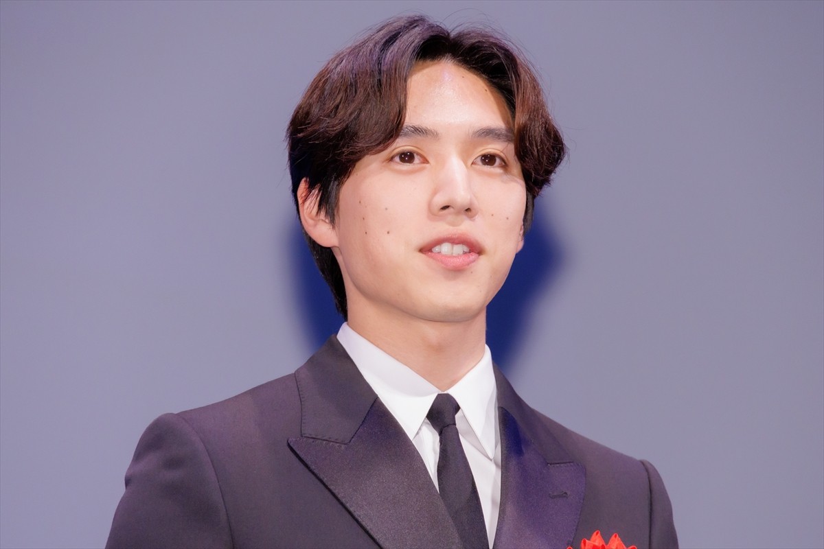 岡田准一、高倉健さんが中井貴一に渡した腕時計を継承　特別主演男優賞に「救われた思い」