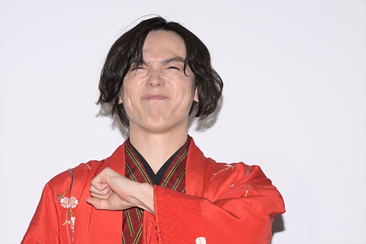 塩谷瞬、『ハリケンジャー』復活に笑顔「シュシュっと、戻ってまいりました！」