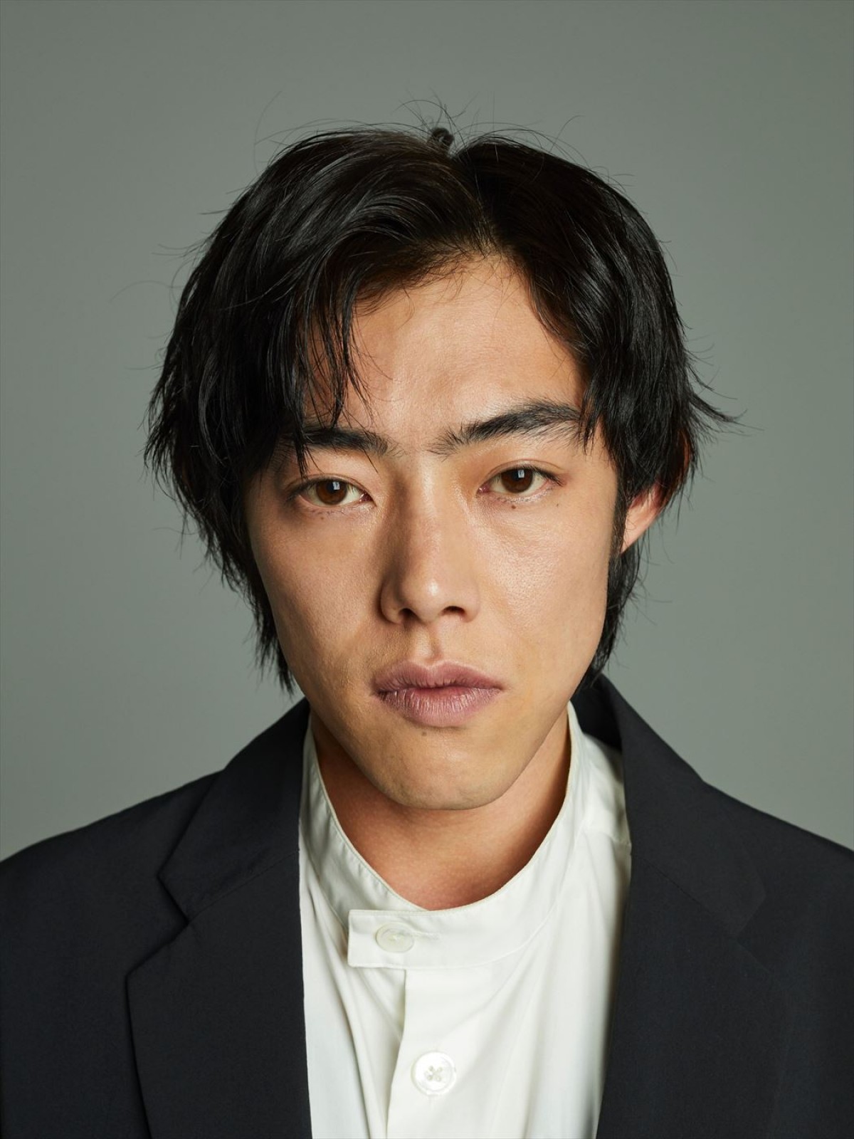 佐藤浩市、『鎌倉殿』に続き大河連続出演！　『どうする家康』“新たな強敵たち”追加キャスト一挙発表