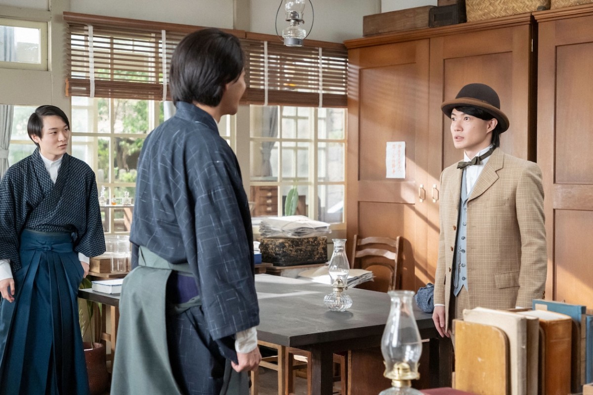 来週の『らんまん』“万太郎”神木隆之介＆“寿恵子”浜辺美波、新婚生活スタートも“田邊”要潤から不穏な誘い
