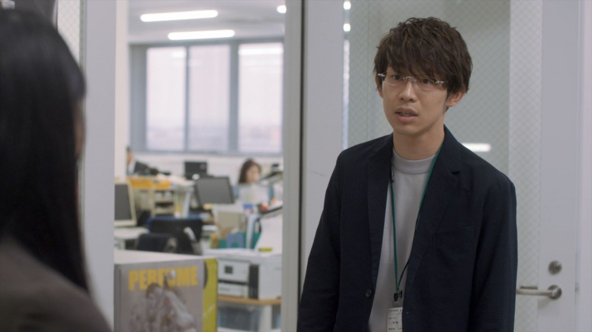 黒木瞳×桜井日奈子『魔女の香水』川崎鷹也、演技初挑戦！　本編映像＆場面写真が公開に
