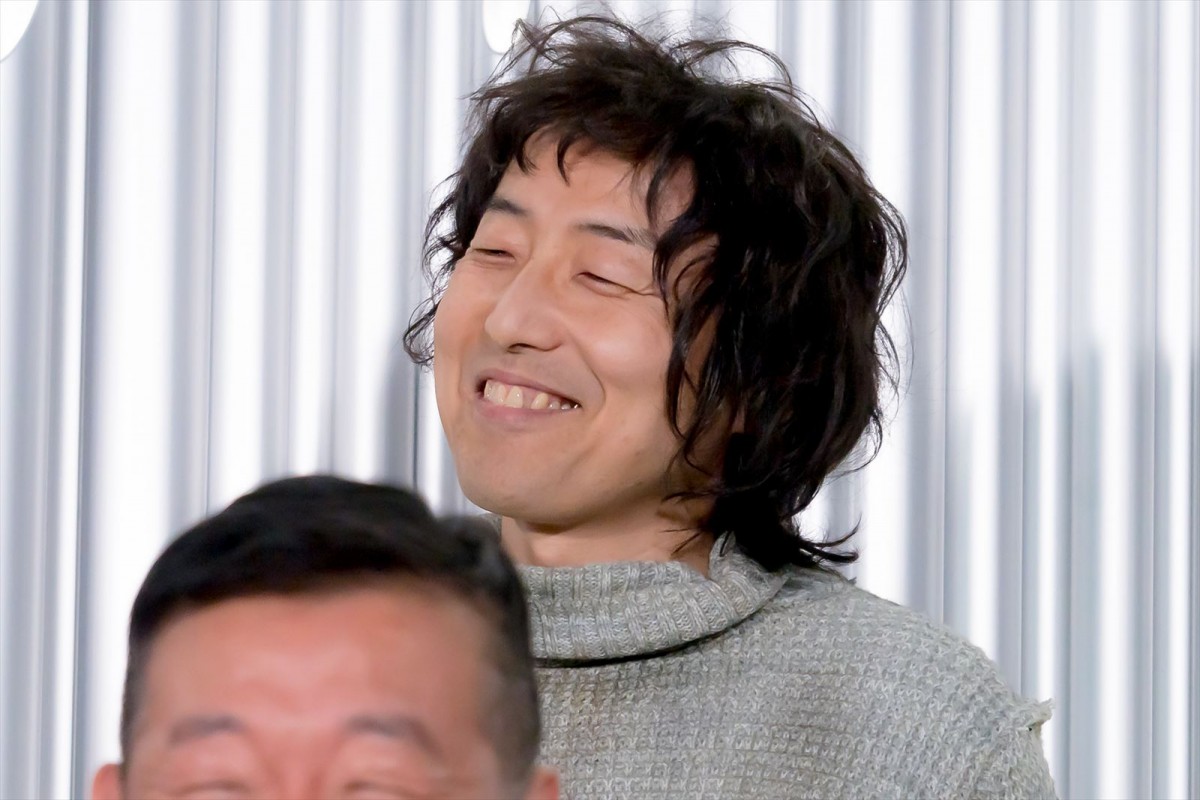 古田新太、舞台『パラサイト』に自信覗かせる「映画をご覧になった人たちも『うまい！』って」