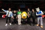 「AnimeExpo 2023」Netflixステージ　オフィシャル集合写真（左からMCイアン・ボグス、丸山正雄、のん、赤楚衛二、高田康太郎、レゴシ）