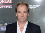 山で遺体で発見されたジュリアン・サンズさん、死因は特定できず