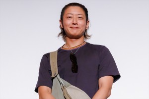 SEKIDAI、映画『散歩屋ケンちゃん』初日舞台挨拶に登場