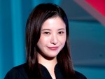ドラマ『太陽と海の教室』で屋嶋灯里を演じた吉高由里子
