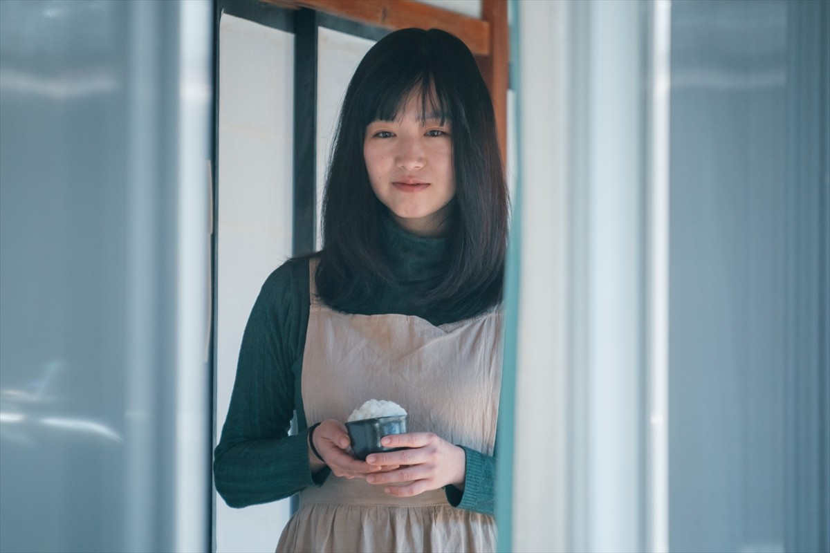 佐々木心音主演・ブラックコメディ映画『クオリア』完成！　2023年秋公開、個性豊かなキャスト陣も発表