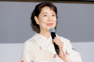 吉永小百合、映画『こんにちは、母さん』完成披露試写会に登場