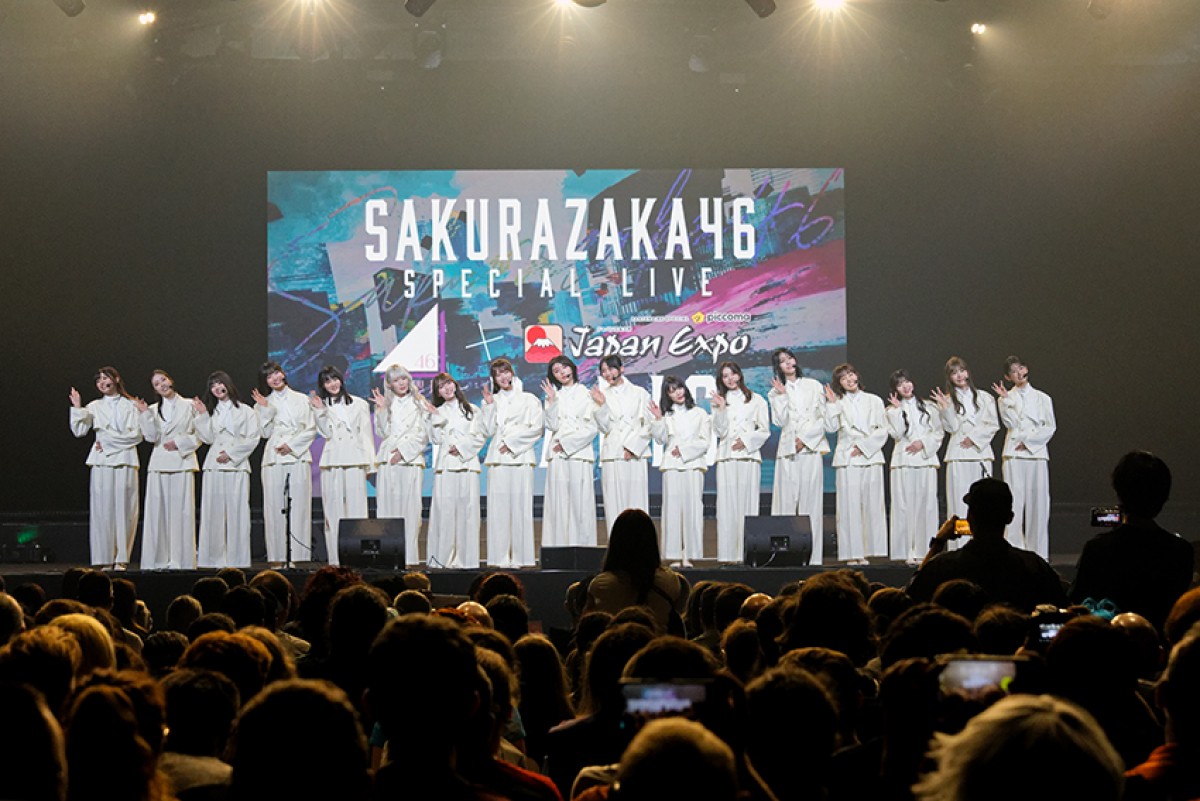 櫻坂46、フランス・パリで初海外イベント　1万5000人魅了　観客押し寄せ30分遅れスタート
