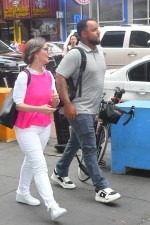 （左から）トム・クルーズの姉リー・メイポーザー、息子のコナー・クルーズ