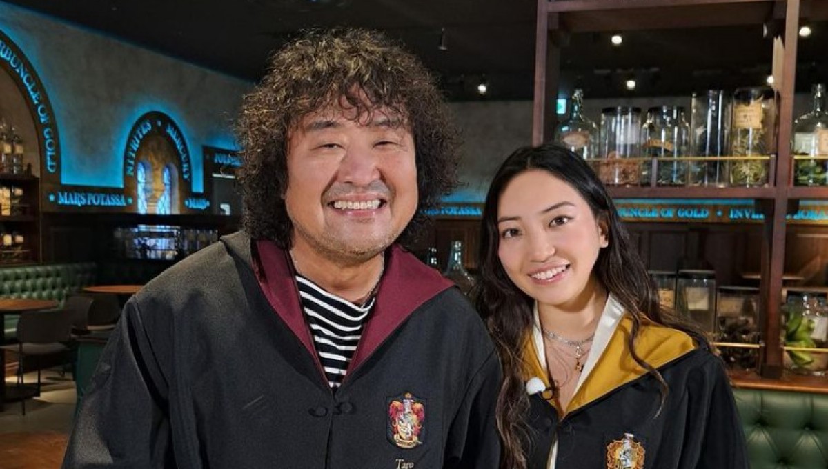 葉加瀬太郎、美人すぎる長女・高田向日葵との2ショットに反響「お母様にそっくり …