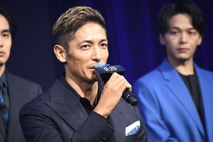 玉木宏、『沈黙の艦隊』完成報告会・完成披露舞台挨拶に登場