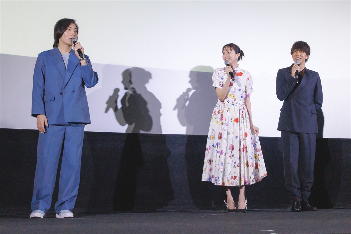 比嘉愛未＆三浦翔平、W主演作の“苦しみ”共感「わかるー！」