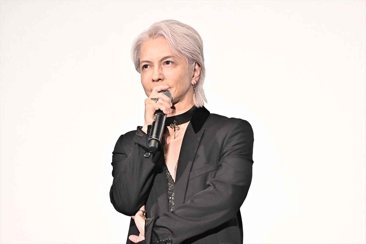 YOSHIKI、ハリウッドに名を刻む初の日本人に　HYDEとともに六本木に登場