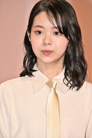 趣里、連続テレビ小説『ブギウギ』完成試写会・会見に登場