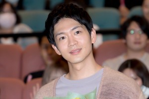 松下洸平、木曜劇場『いちばんすきな花』完成披露試写イベントに登場