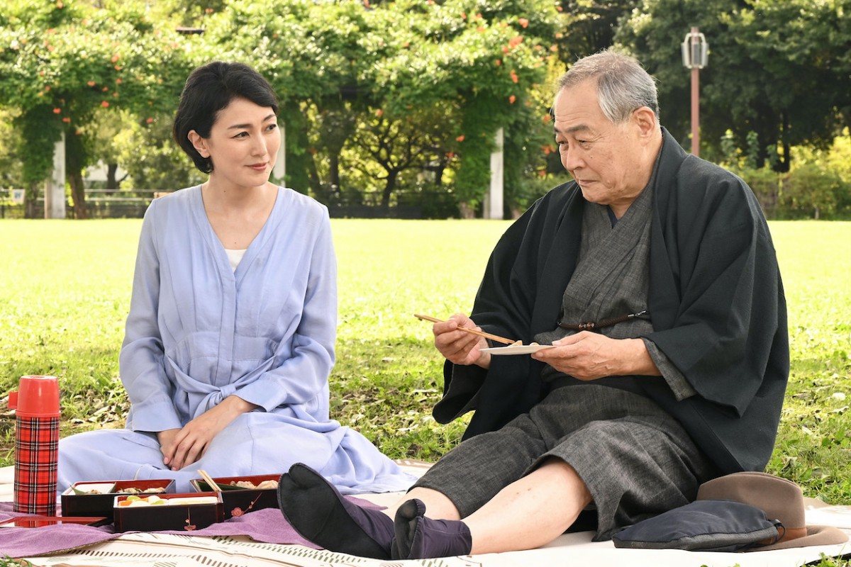 『ブラックファミリア』第2話　愛娘の死から1年　“一葉”板谷由夏、復讐のために早乙女家へ潜入