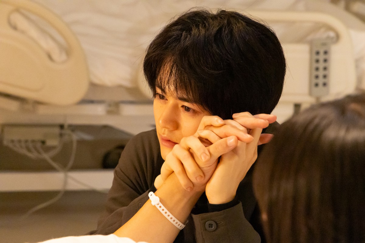 菅野美穂、タフで明るく平凡な主婦ヒロインを熱演『ゆりあ先生の赤い糸』今夜スタート