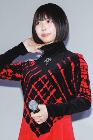 あの、映画『鯨の骨』初日舞台挨拶に登場