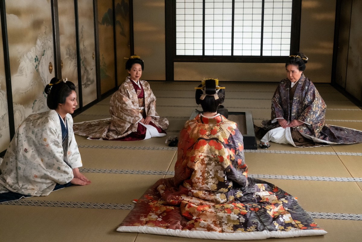 男女逆転『大奥』“源内”鈴木杏と“意次”松下奈緒のキスシーンにネット悶絶も直後の急展開に衝撃「天国から地獄…」