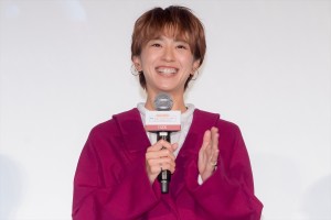 黒島結菜、『劇場版 シルバニアファミリー フレアからのおくりもの』完成披露舞台挨拶に登場