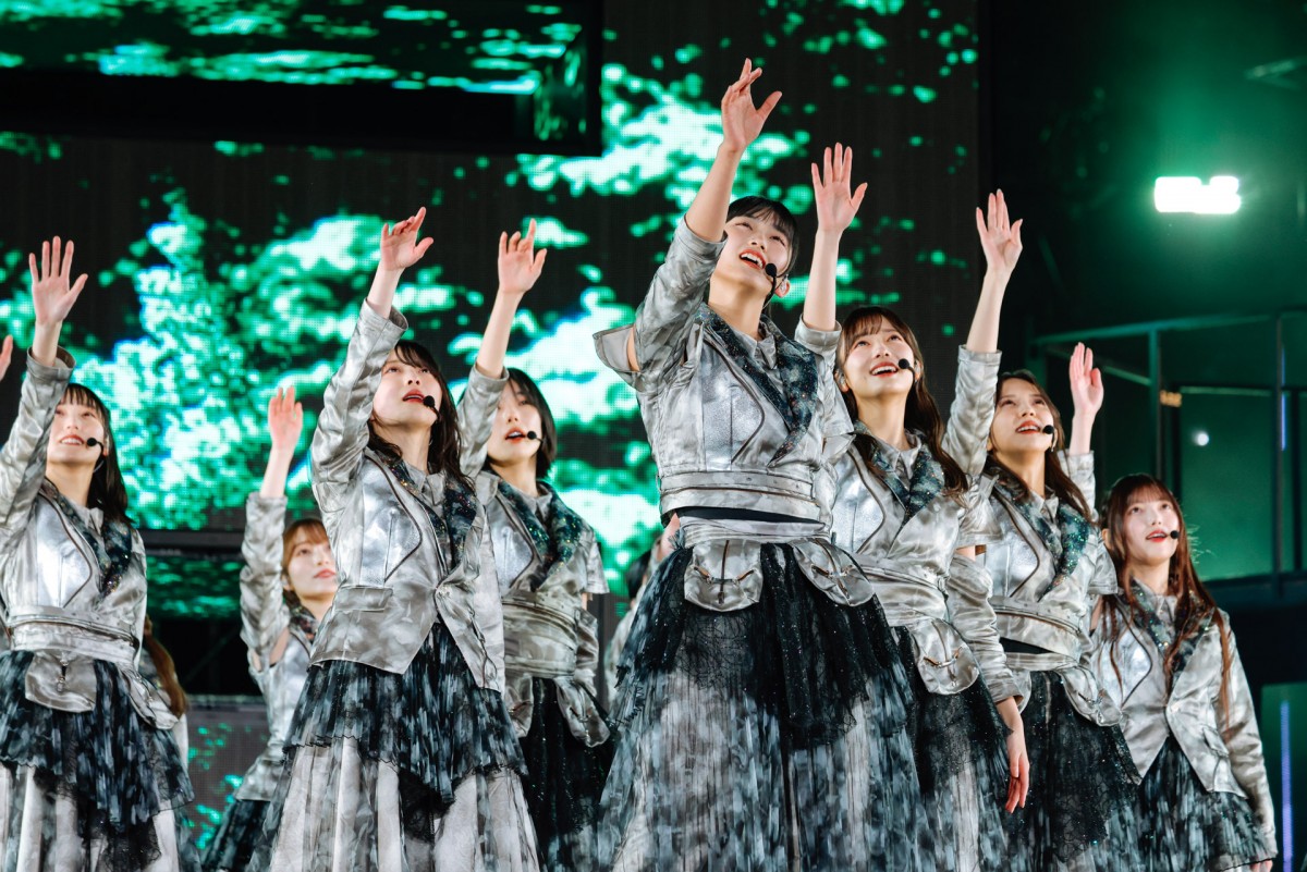 櫻坂46、3周年ライブに7万2000人「今までと違った1年」　遠藤光莉の復帰、「BACKS LIVE」開催発表も