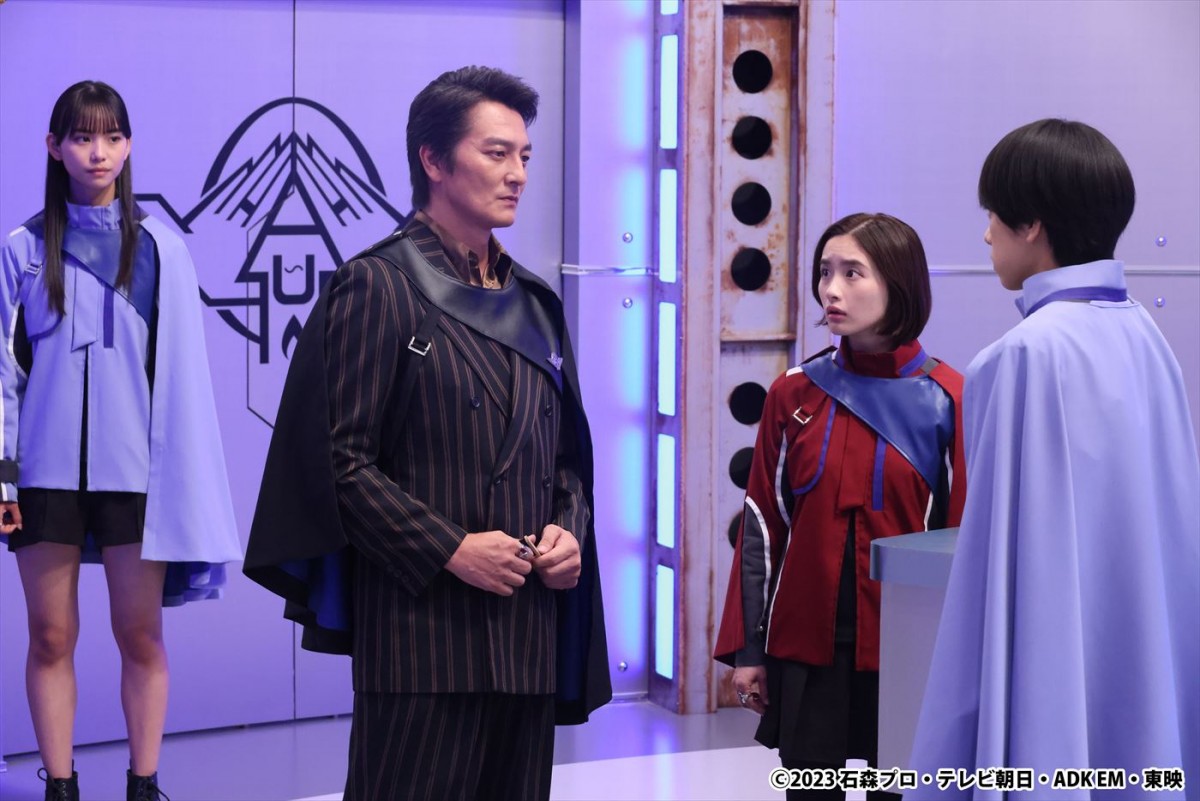 本宮泰風、仮面ライダーに約20年ぶりのカムバック！　『仮面ライダーガッチャード』で錬金連合の調査官役