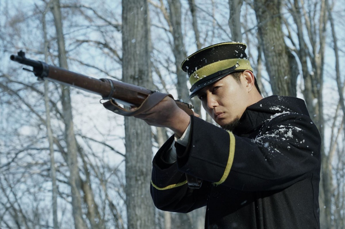 実写版『ゴールデンカムイ』猛き者たち集う場面カット一挙公開ッ！