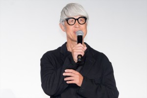 成田洋一監督、映画『あの花が咲く丘で、君とまた出会えたら。』完成披露試写会に登場