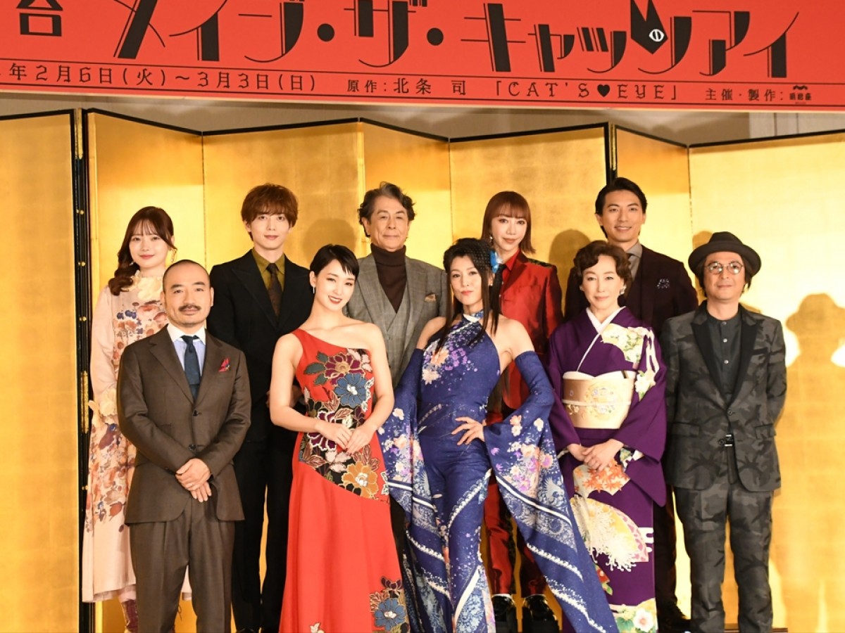 藤原紀香、舞台『キャッツアイ』で人生初の宙乗りに挑戦！「瞳が空を飛んでおりました」