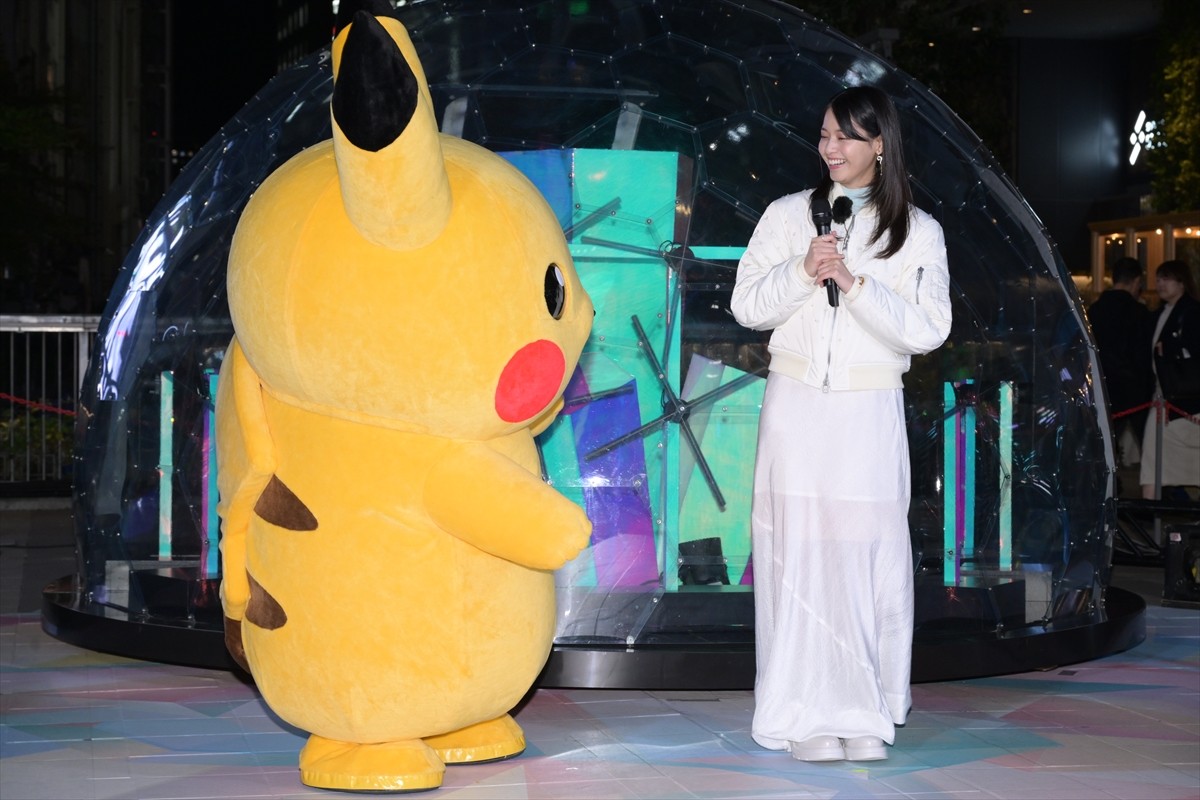 西野七瀬、初の点灯式が大ファンの『ポケモン』で歓喜「すごく嬉しい！」