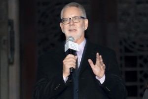 クリス・バック監督、映画『ウィッシュ』来日スペシャルイベントに登場