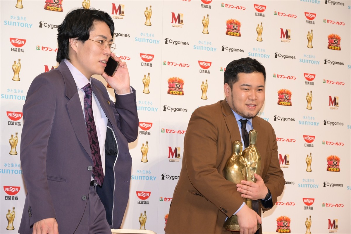 『M-1』新チャンピオン・令和ロマン、激闘繰り広げた盟友・ヤーレンズへの思い明かす