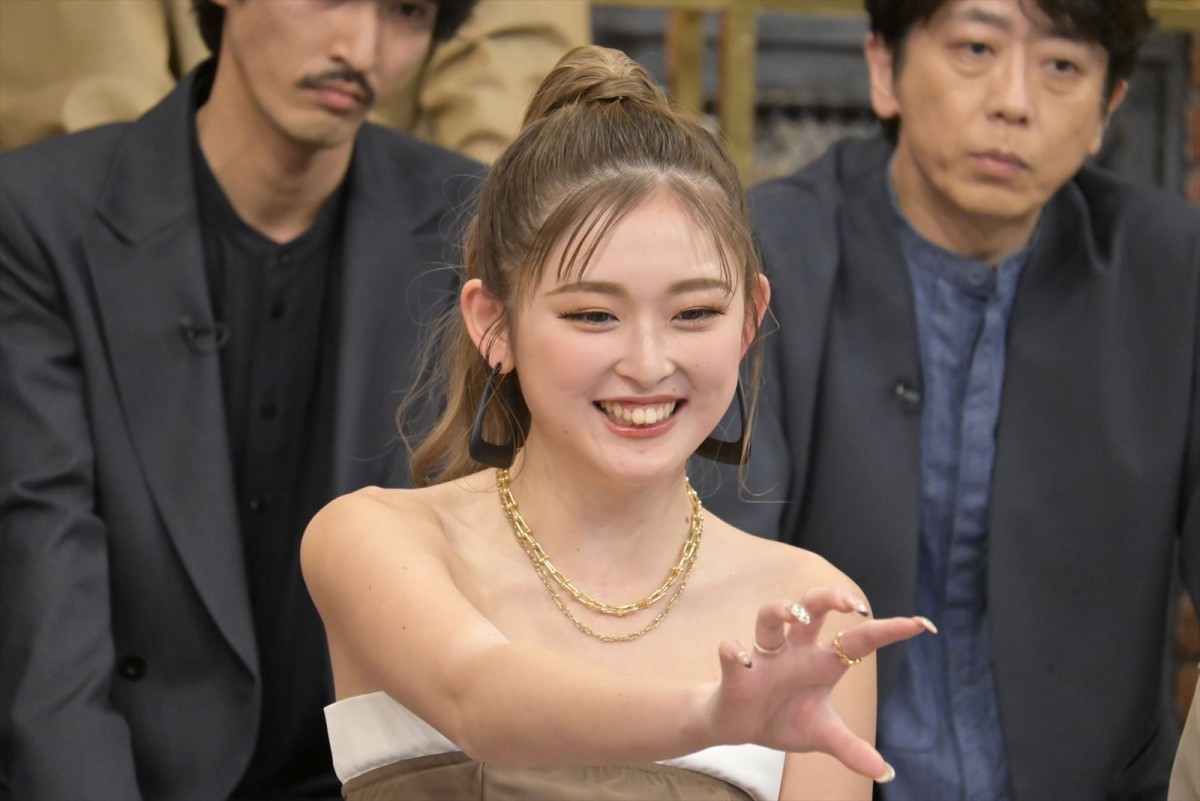  今年のダウンタウンの運勢＆最強運ゲストは？　人気占い師・水晶玉子が芸能人を診断！　あすの『ダウンタウンDXDX』