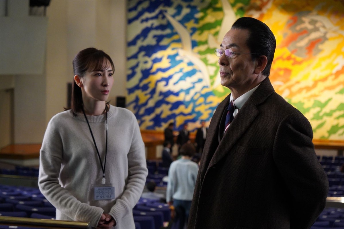 【今夜放送！】水谷豊×寺脇康文『相棒』元日SP　3代目相棒・甲斐享の息子の周囲で惨事が！